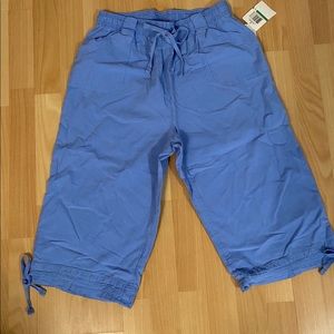 NWT Blue Lightweight Casual Capris Joggers Large